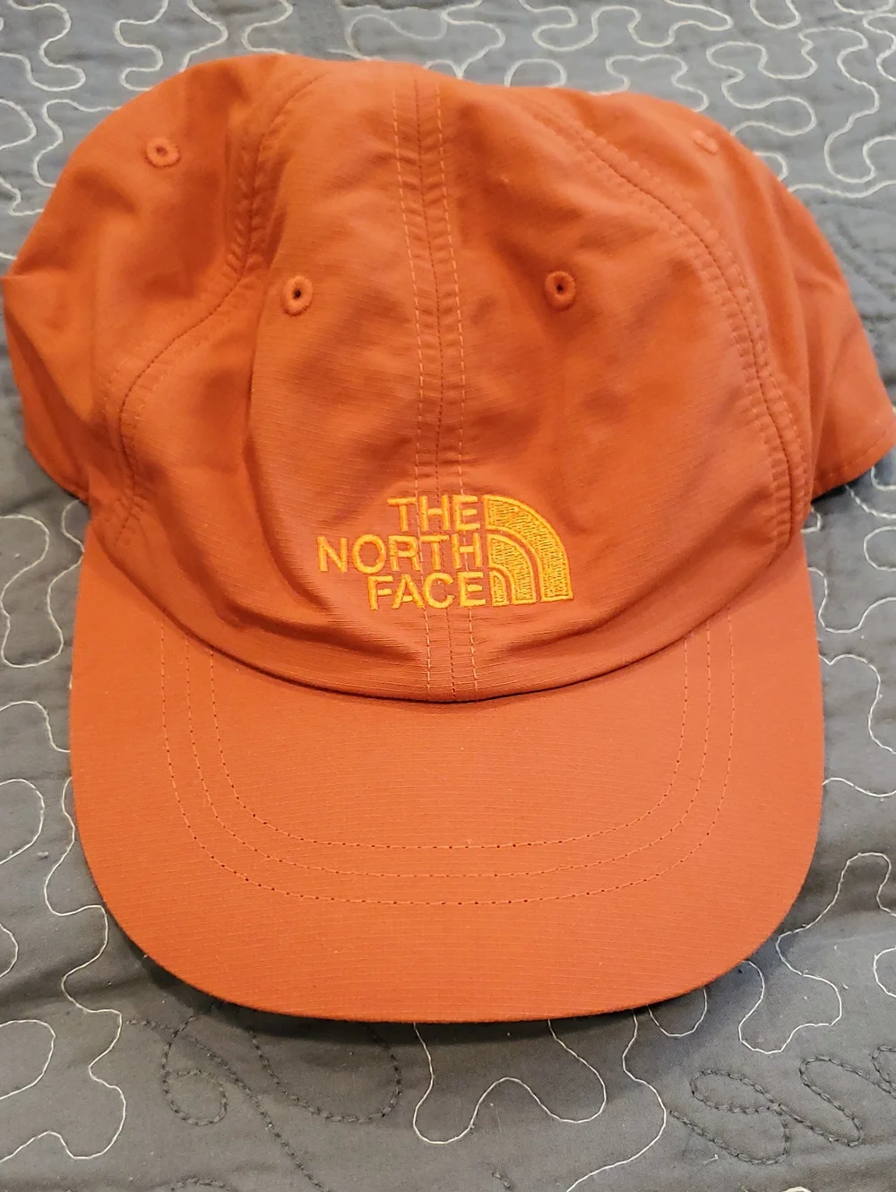 The North Face Unisex Logo Cap - Lightweight Outdoor Hat